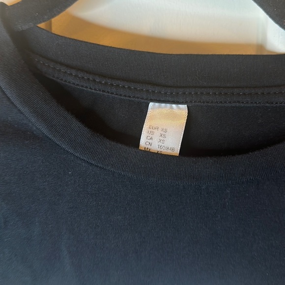 SweatyRocks Women's XS Black USA Short Sleeve Cropped T-Shirt - Picture 7 of 7